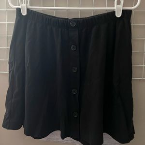 Black skirt with buttons